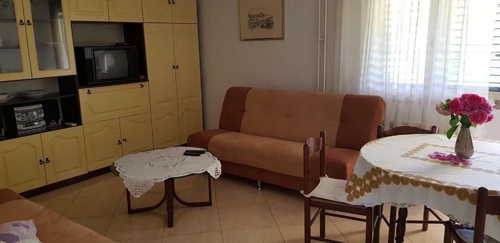 Appartamenti Clara Πόρετς Εξωτερικό φωτογραφία